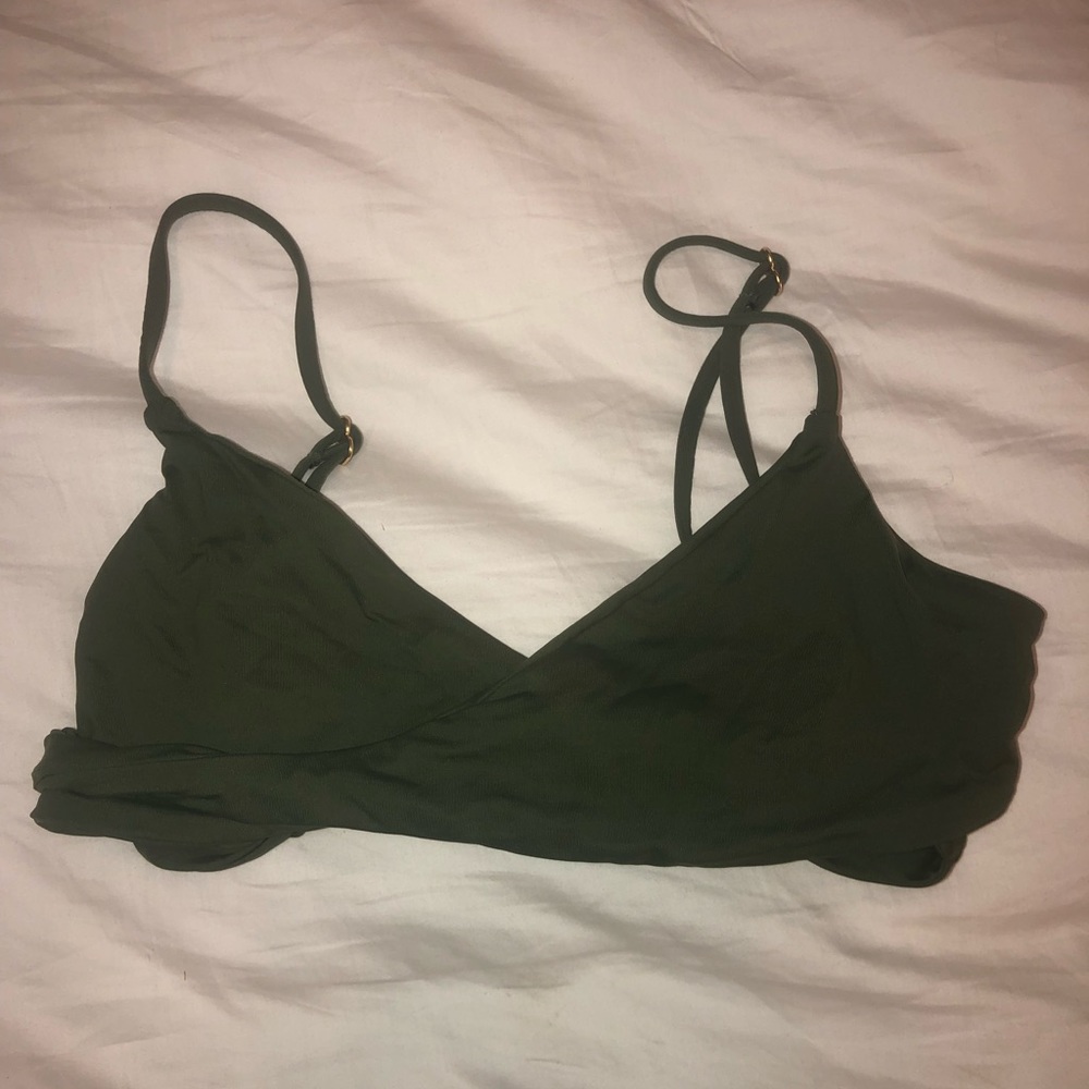 L*space wrap top